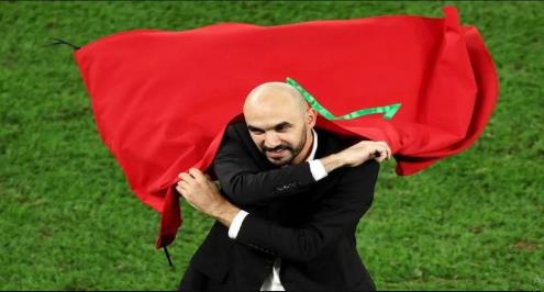 الركراكي يكيل المديح لنجومه.. "على كبار أوروبا النظر إلى ما قدموه"